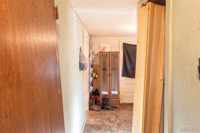 18281 S State Highway 21, Irondale, MO 63648