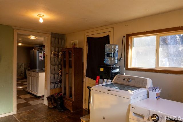 18281 S State Highway 21, Irondale, MO 63648