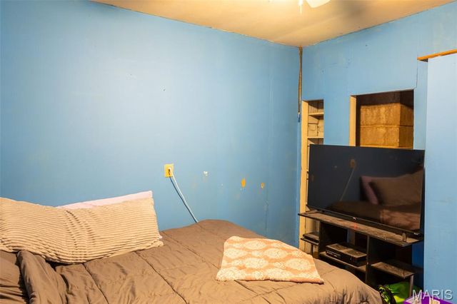 18281 S State Highway 21, Irondale, MO 63648