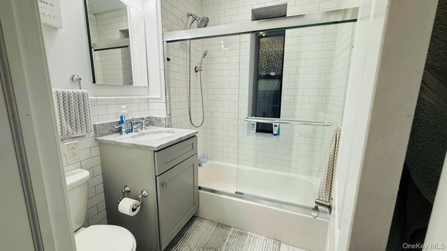 7035 Broadway A16, Jackson Heights, NY 11372