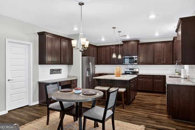 12 Brookhaven Drive, Savannah, GA 31407