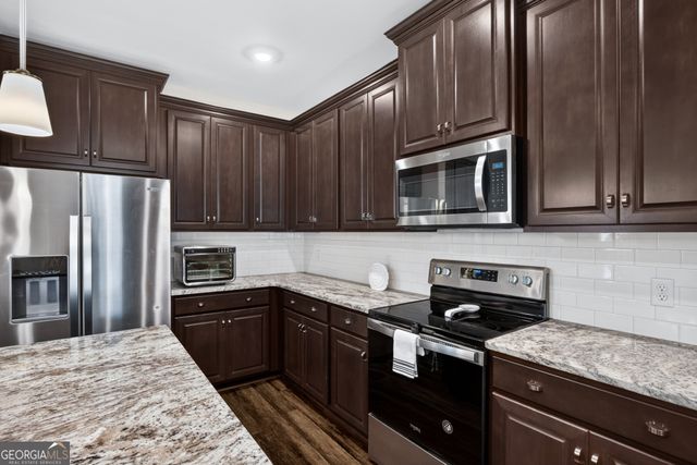 12 Brookhaven Drive, Savannah, GA 31407
