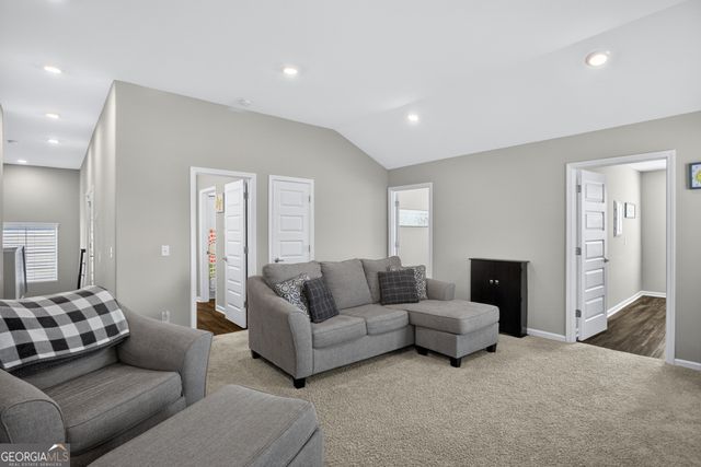 12 Brookhaven Drive, Savannah, GA 31407