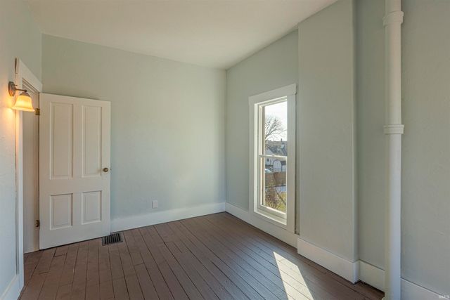 1820 Lumbard Street, Fort Wayne, IN 46803