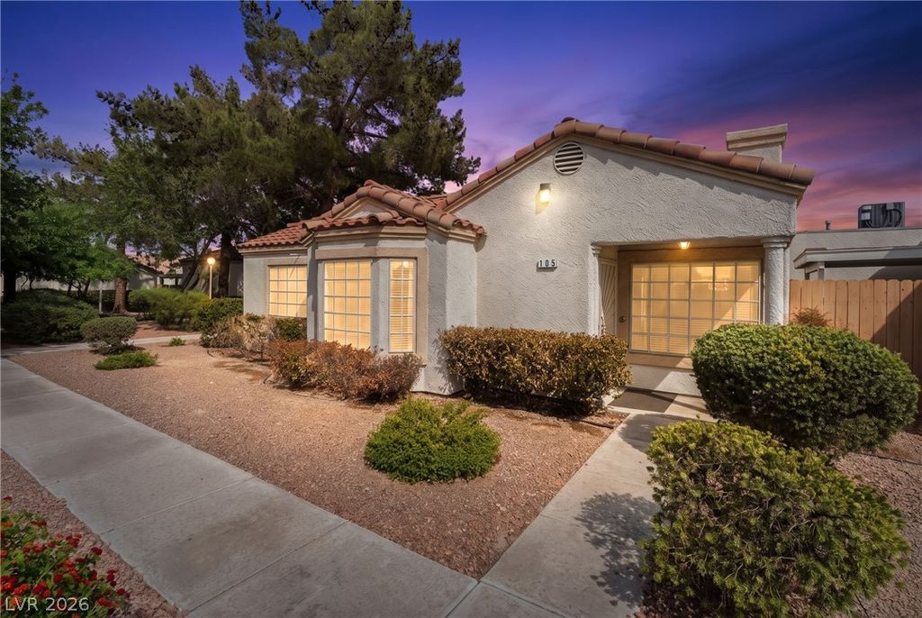 5424 Comchec Way 105, Las Vegas, NV 89108 — photo 2