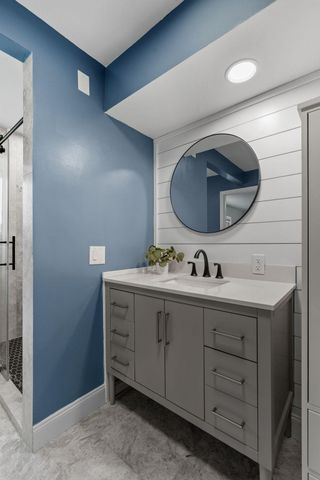 4131 Eau Claire Trail NE, Prior Lake, MN 55372