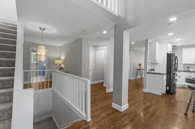 4131 Eau Claire Trail NE, Prior Lake, MN 55372