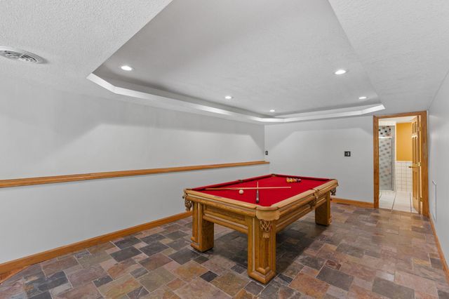 4131 Eau Claire Trail NE, Prior Lake, MN 55372