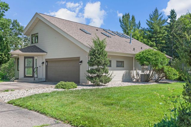 4131 Eau Claire Trail NE, Prior Lake, MN 55372