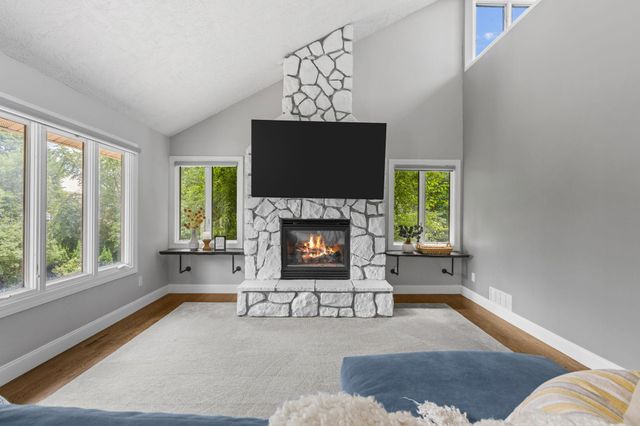 4131 Eau Claire Trail NE, Prior Lake, MN 55372