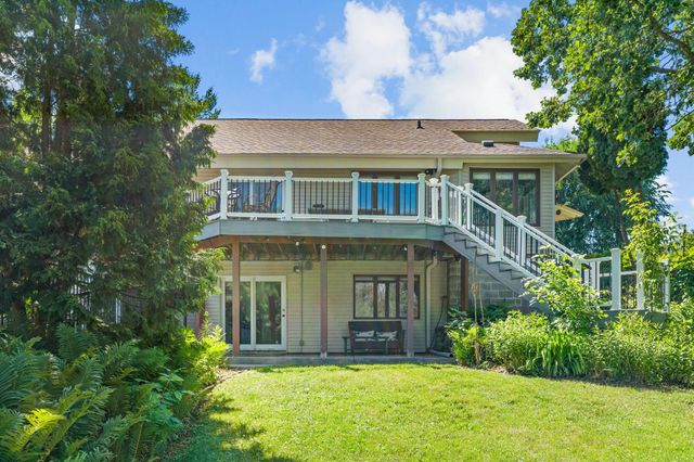 4131 Eau Claire Trail NE, Prior Lake, MN 55372