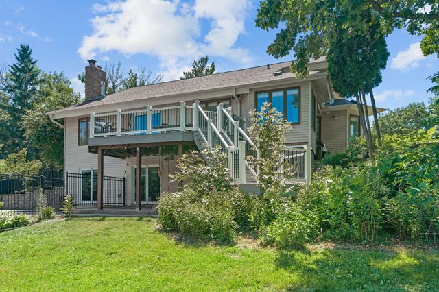 4131 Eau Claire Trail NE, Prior Lake, MN 55372