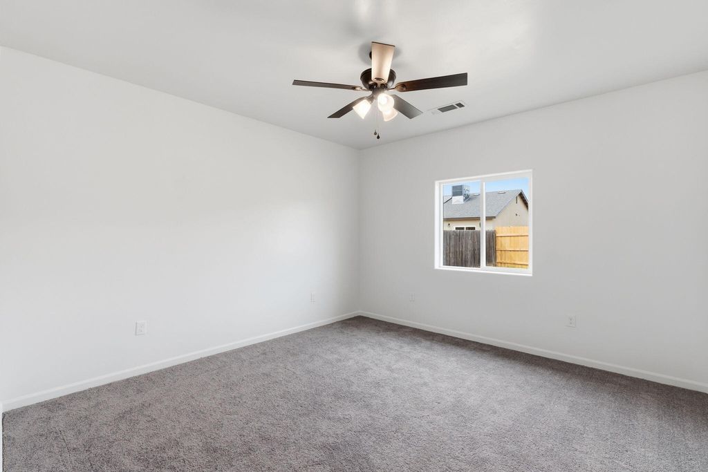 Image 20 of property listing at 3446 E Grove Avenue, Visalia, CA 93292