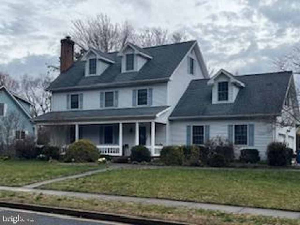 Image 1 of property listing at Address unavailable.