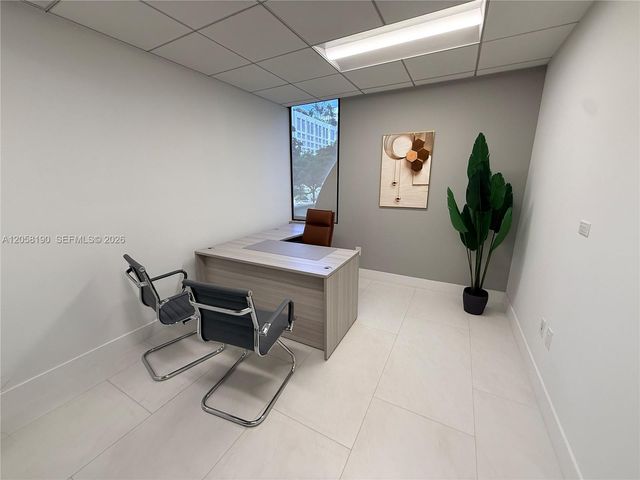 1000 Brickell Ave 2D, Miami, FL 33131