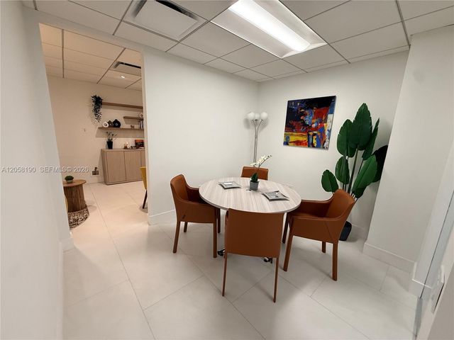 1000 Brickell Ave 2D, Miami, FL 33131