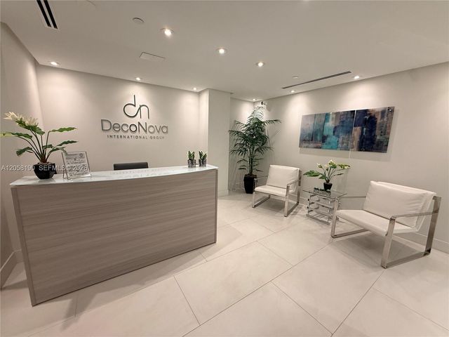 1000 Brickell Ave 2D, Miami, FL 33131