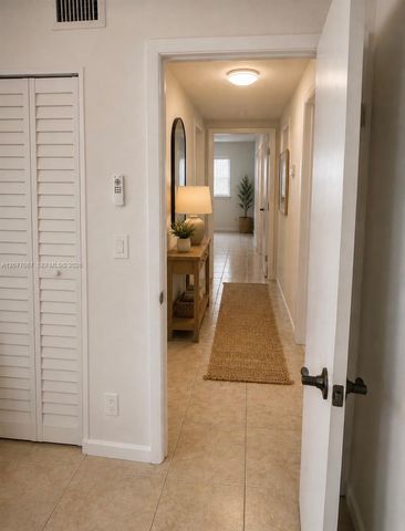 2141 W Woolbright Road L102, Boynton Beach, FL 33426