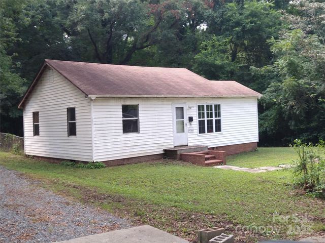 2500 Crispin Avenue, Charlotte, NC 28208