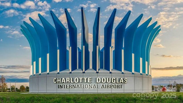 2500 Crispin Avenue, Charlotte, NC 28208