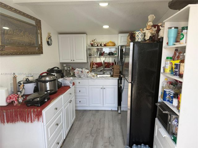 451 SE 8th St Lot 86, Homestead, FL 33030