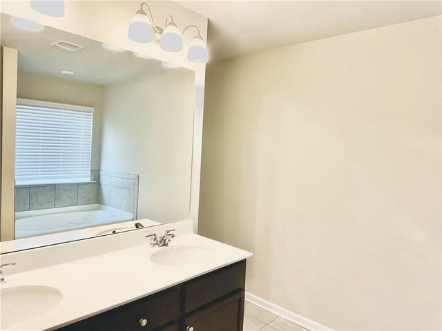 7062 Mimosa Bluff, Lithonia, GA 30038