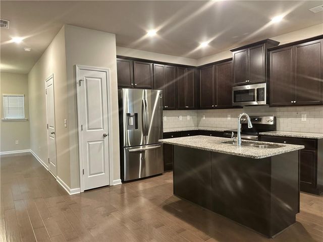 7062 Mimosa Bluff, Lithonia, GA 30038