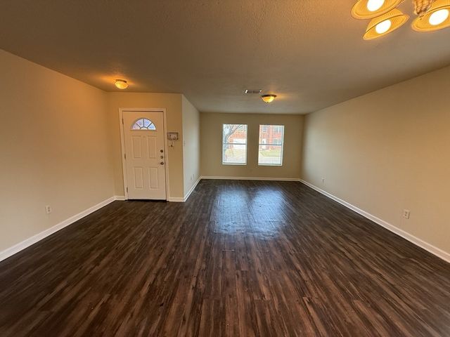 2805 Hillside Drive, Mesquite, TX 75149