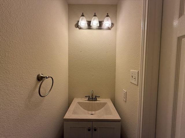 2805 Hillside Drive, Mesquite, TX 75149