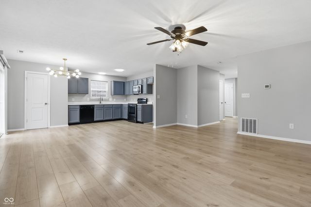 1926 Brook Crossing Way, Indianapolis, IN 46229