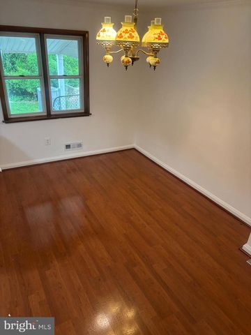 3317 BELSFORD CT, Baltimore, MD 21222