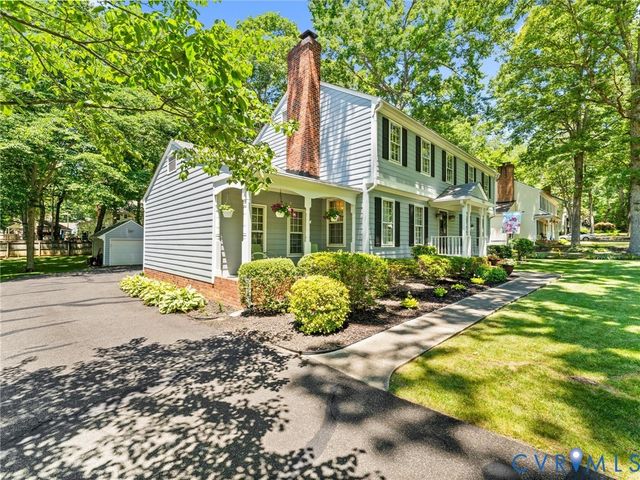 330 Saybrook Dr, North Chesterfield, VA 23236