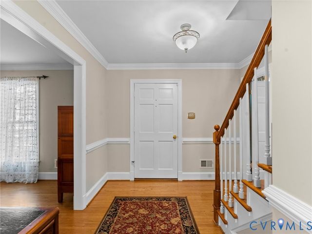 330 Saybrook Dr, North Chesterfield, VA 23236