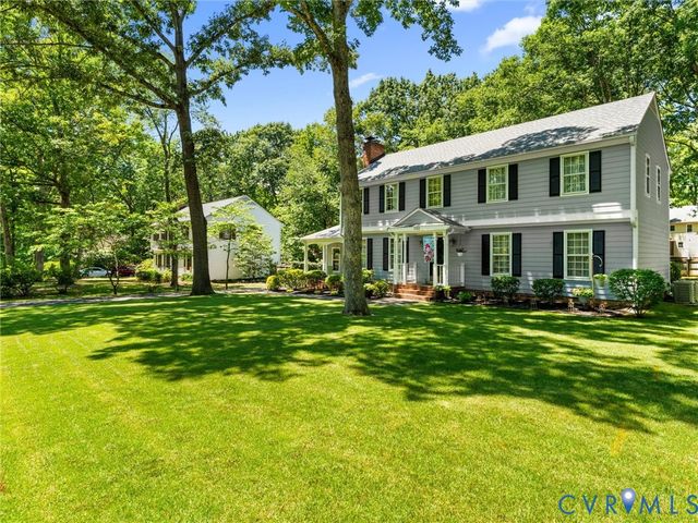 330 Saybrook Dr, North Chesterfield, VA 23236