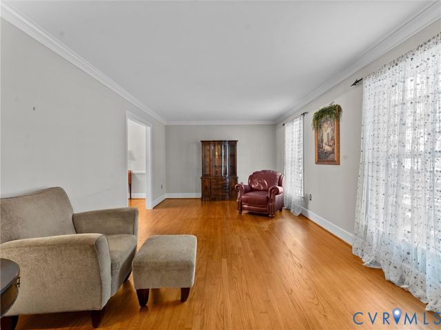 330 Saybrook Dr, North Chesterfield, VA 23236