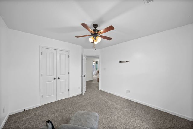1381 Millet Dr, Clarksville, TN 37040