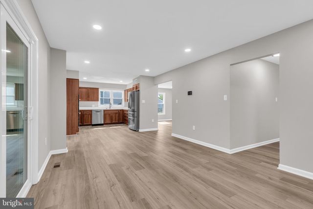 5559 SEQUOIA FARMS DR, Centreville, VA 20120