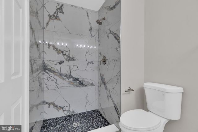 5559 SEQUOIA FARMS DR, Centreville, VA 20120