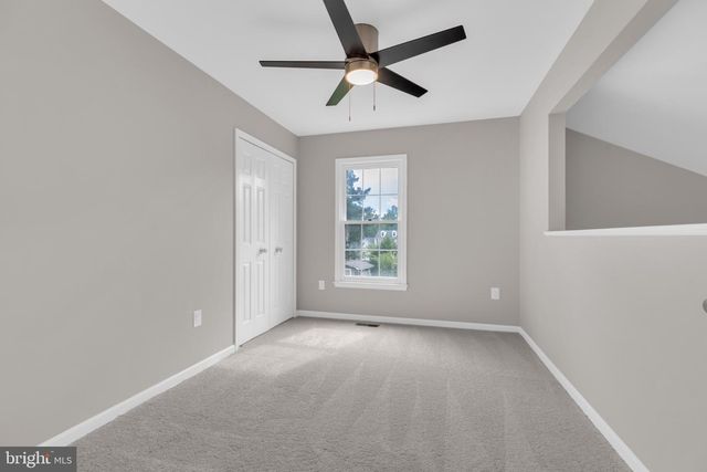 5559 SEQUOIA FARMS DR, Centreville, VA 20120