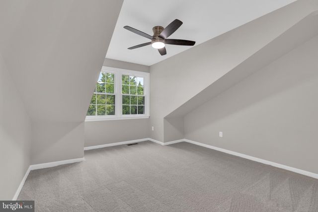 5559 SEQUOIA FARMS DR, Centreville, VA 20120