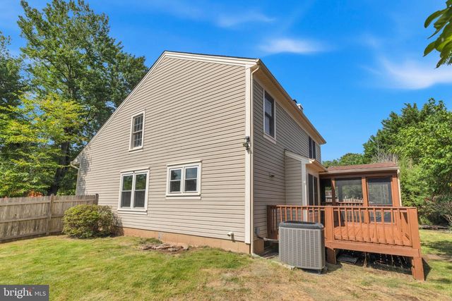 5559 SEQUOIA FARMS DR, Centreville, VA 20120