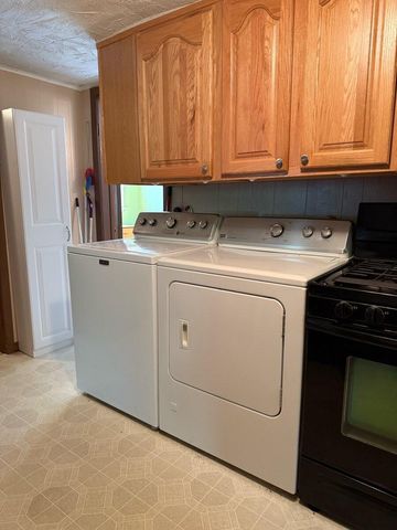 769 Clintonville Road, Peru, NY 12972