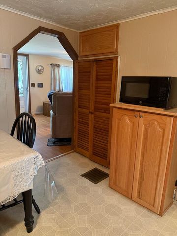 769 Clintonville Road, Peru, NY 12972