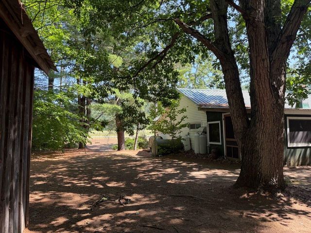 769 Clintonville Road, Peru, NY 12972