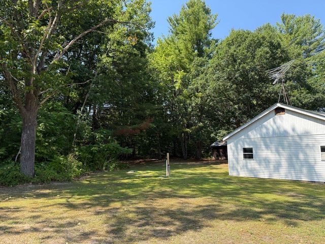 769 Clintonville Road, Peru, NY 12972