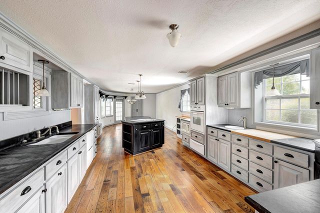 13106 Lookout Mountain Court, Houston, TX 77069