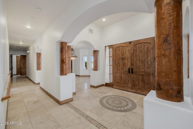 1815 W MADDOCK Road, Phoenix, AZ 85086