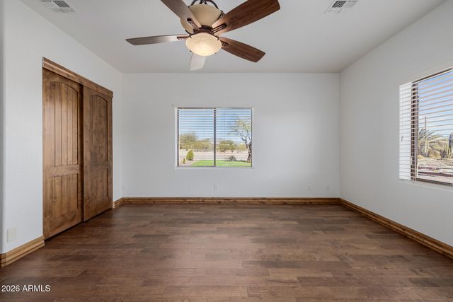 1815 W MADDOCK Road, Phoenix, AZ 85086