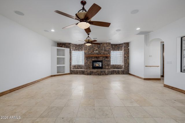 1815 W MADDOCK Road, Phoenix, AZ 85086