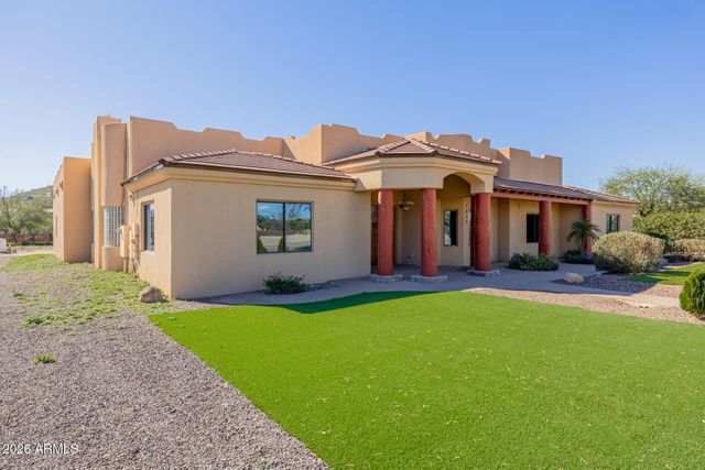 1815 W MADDOCK Road, Phoenix, AZ 85086